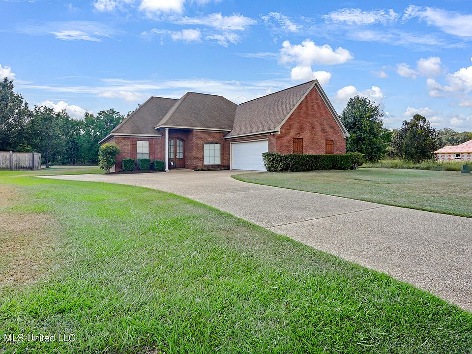 1st image of 2159 Crossbridge Blvd