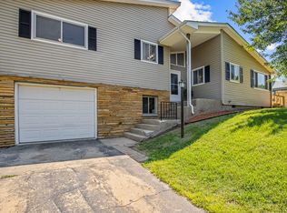 1 Meadowmere Dr, Monett, MO 65708