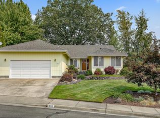 940 NW Donna Dr, Grants Pass, OR