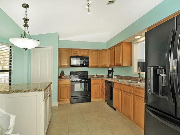 4th image of 2901 Brandywine Cir