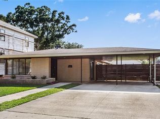5642 Chatham Dr, New Orleans, LA 70122