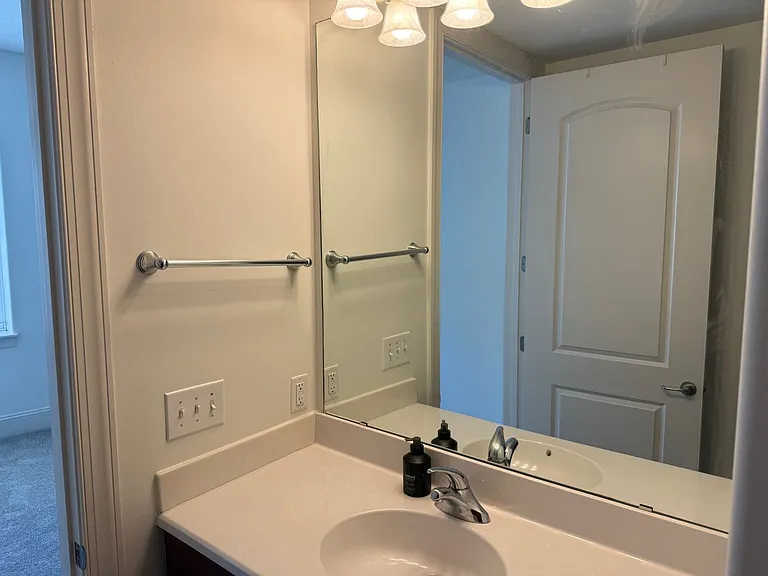 4620 Piedmont Row #305 — Photo 18
