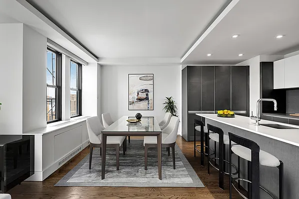 Rented by SERHANT. | media 29