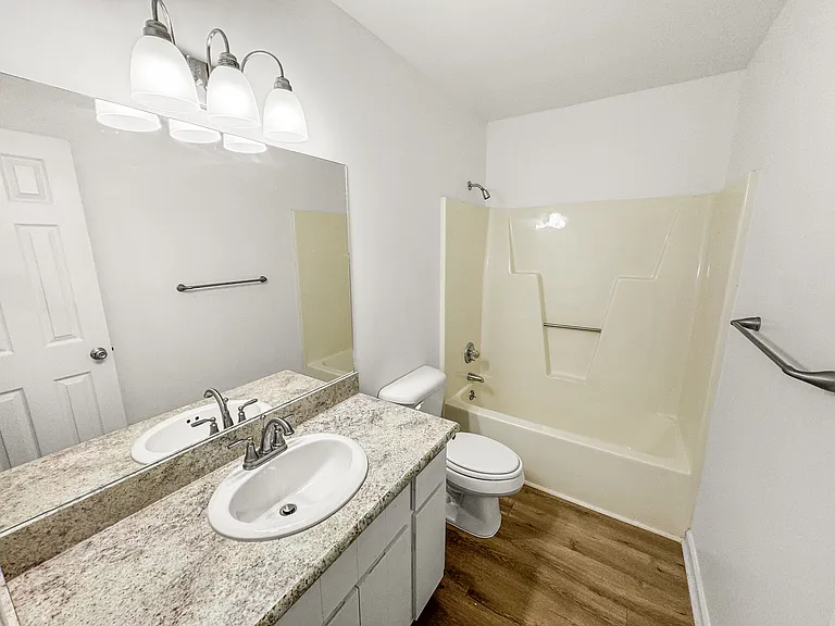 105 Browning Ln — Photo 21