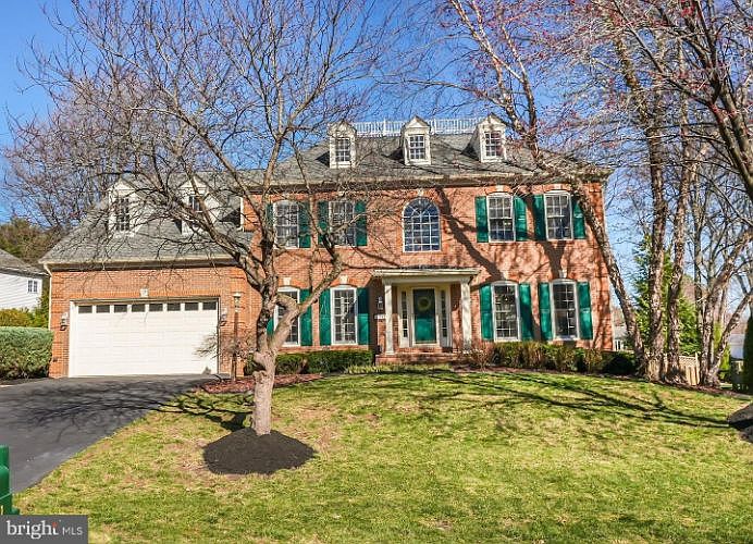 1st image of 7741 Royal Sydney Dr