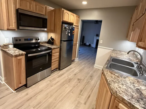 221 Lima Ave #1, Findlay, OH 45840
