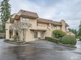 912 S 248th St APT 14, Seattle, WA