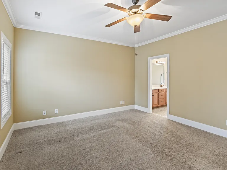 1624 Brook Hollow Dr #1-B — Photo 13
