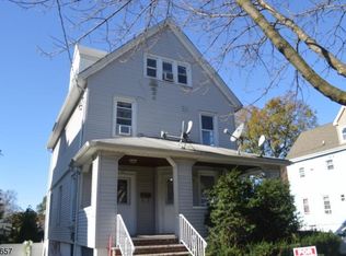 32 6th St, Ridgefield Park, NJ 07660