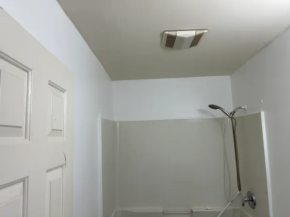 164 S Pearl St, Albany, NY 12202