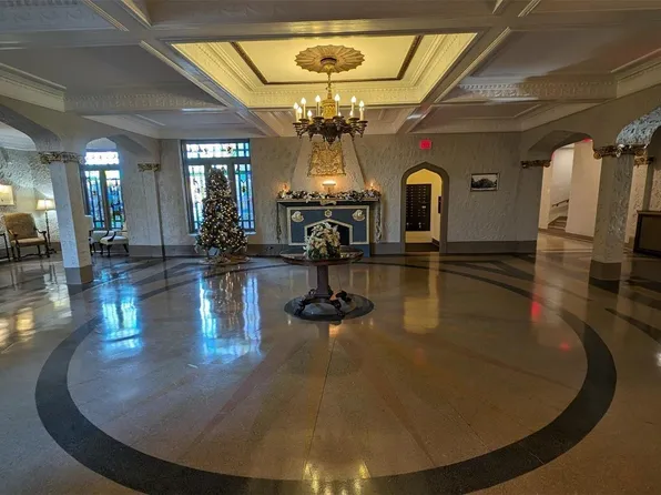 12 Hempstead Avenue #1N, Rockville Centre, NY 11570