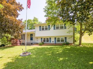1446 Hammond Rd, Palmyra, NY 14522