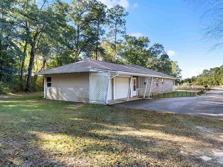5276 Springdale Dr — Photo 39