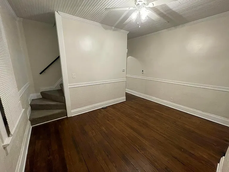 287 E Woodrow Ave — Photo 13