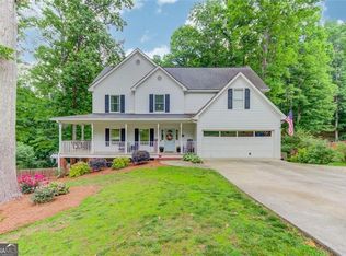 1180 Windridge Dr, Loganville, GA