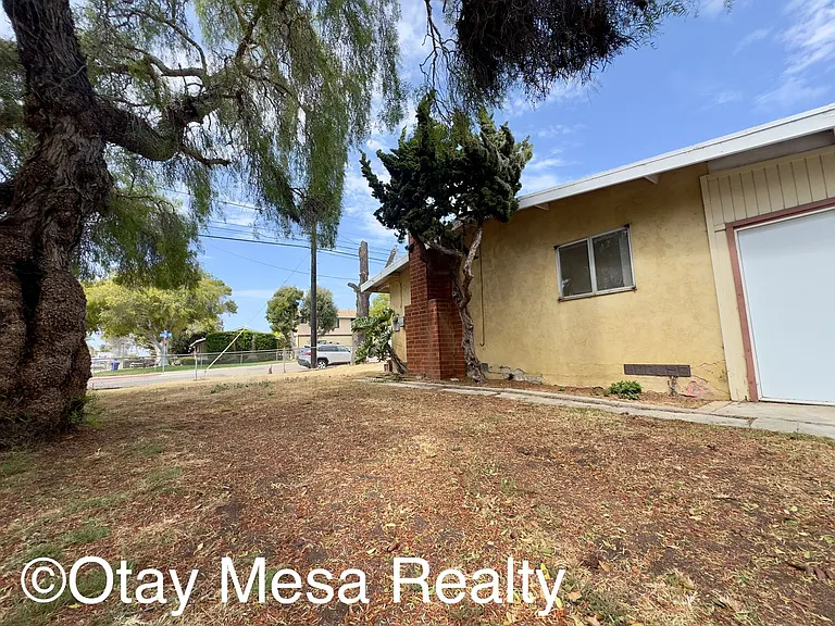 1105 Elder Ave — Photo 21