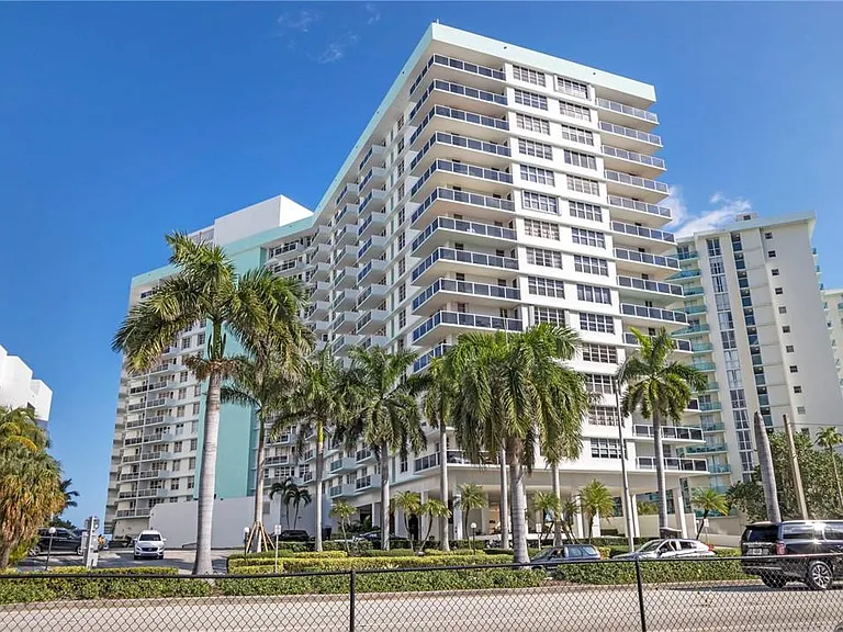 3725 S Ocean Dr #1610 — Photo 46