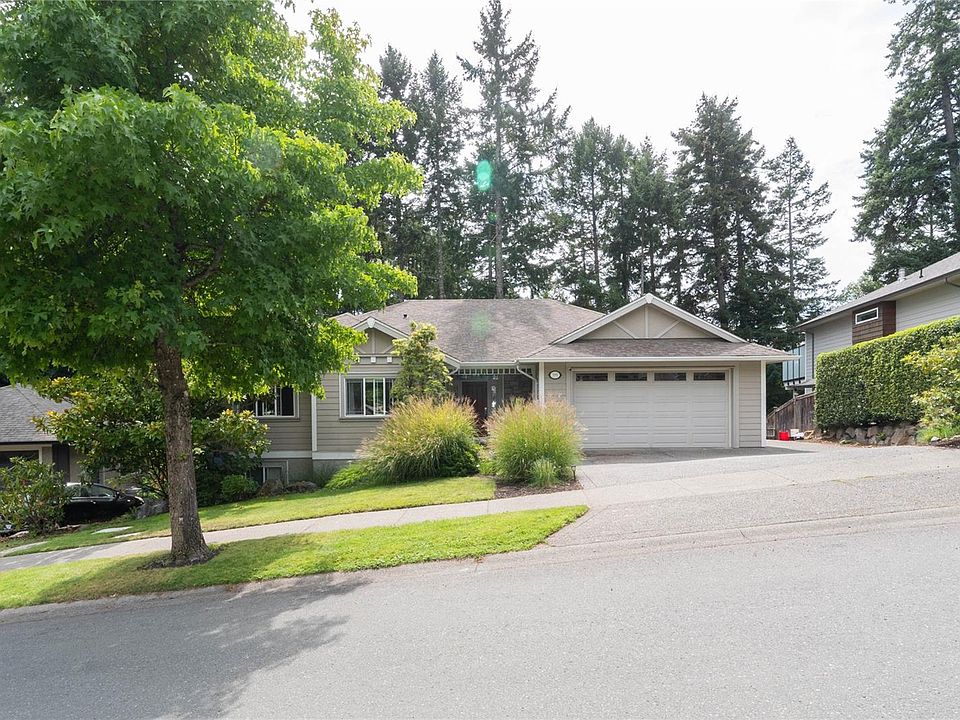 1st image of 391 Pelican Dr