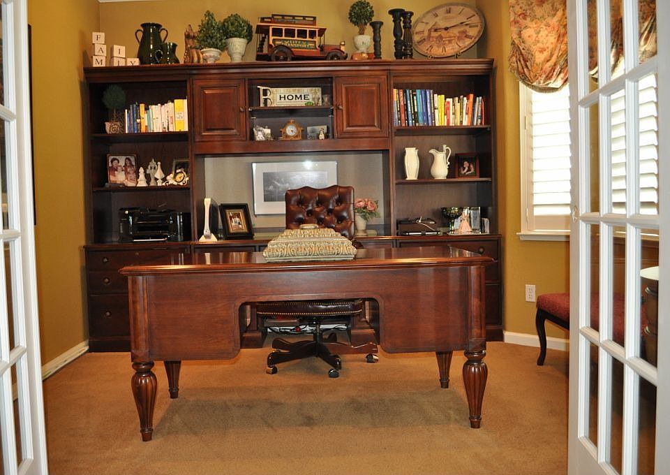 OFFICE