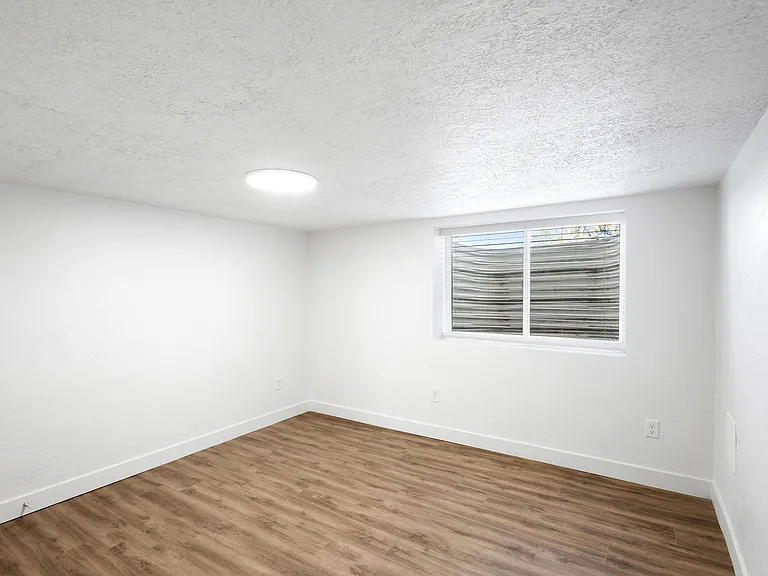 781 S 1800 W #3 — Photo 12