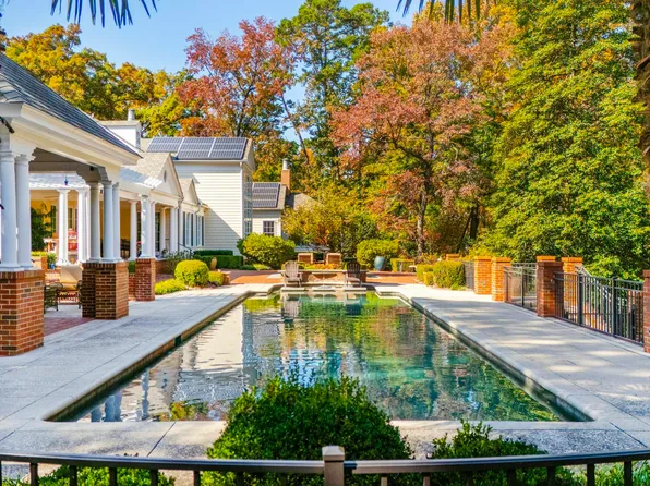 303 Laurel Hill Rd, Chapel Hill, NC 27514