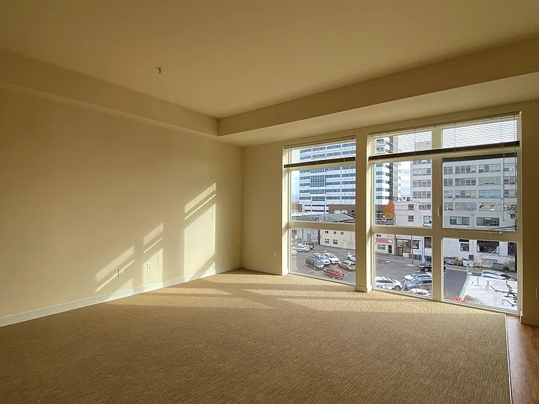 Library Place Apartments — Photo 34