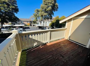 106 Shoreline Ct, Richmond, CA 94804