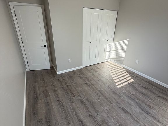 5th image of 1071 Harbour Dr #1071