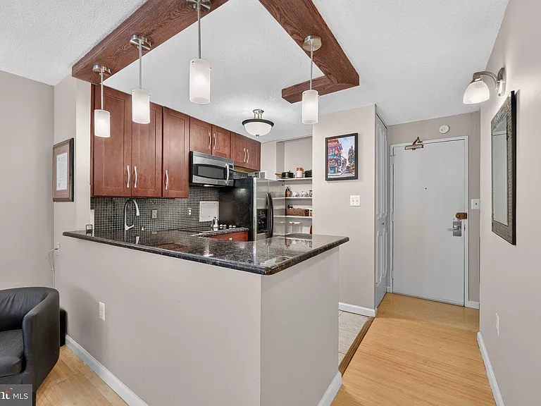 1718 P St NW #T9 — Photo 7