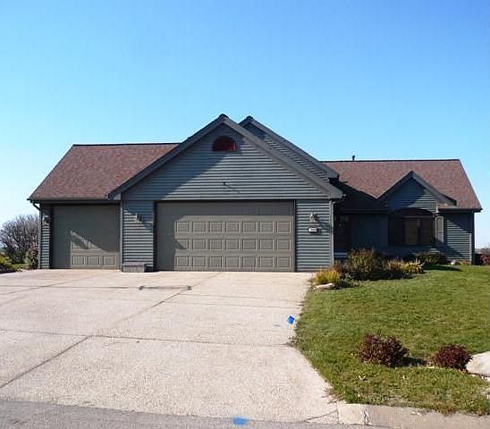 1st image of 7868 Coopers Hawk Trl