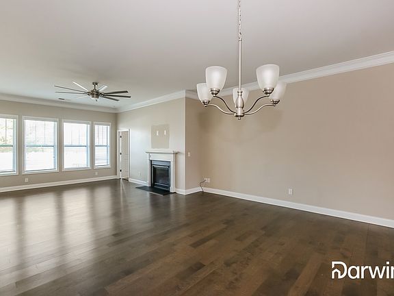 5th image of 3708 Norman View Dr