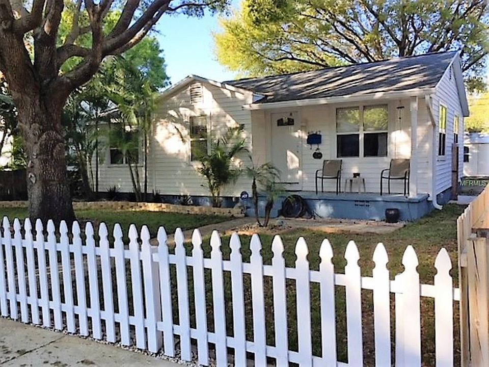 1st image of 4047 Iris St N