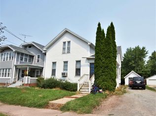 312 W 15th Ave, Oshkosh, WI 54902