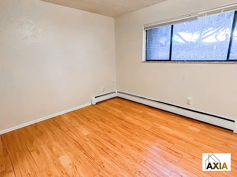 1200 College Ave #106 — Photo 5