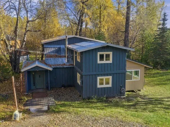 5528 E Edgerton Parks Rd, Palmer, AK 99645