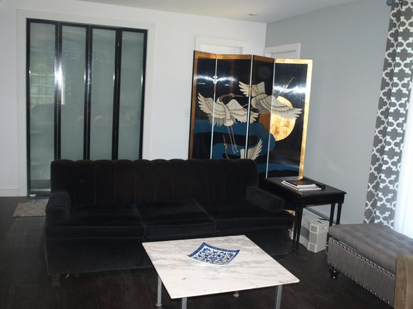 (undisclosed Address), Weston, CT 06883