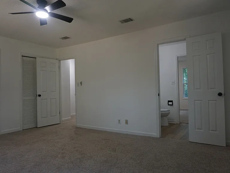 390 Micasa Dr — Photo 17