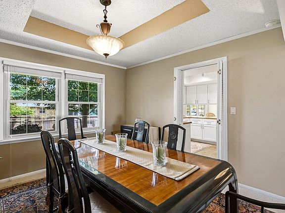 4th image of 2311 E Raynell Street
