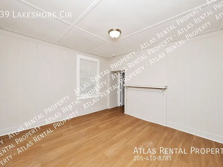 439 Lakeshore Cir — Photo 9