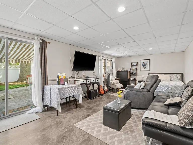65 Miller Ave #1 — Photo 29