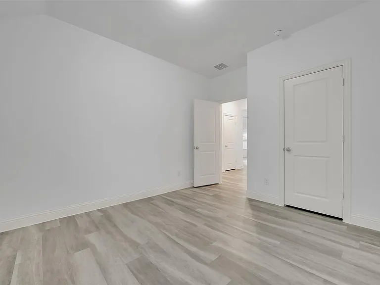 438 Camille Xing — Photo 21