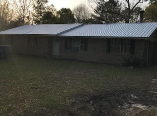 326 Woodlake Dr, Homerville, GA 31634