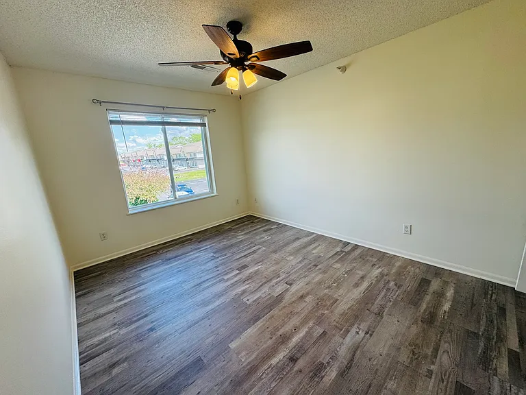 245 Beaver Kreek Ctr #5 — Photo 14