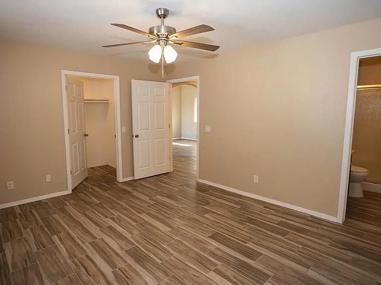 3011 McCulloch Blvd N — Photo 11