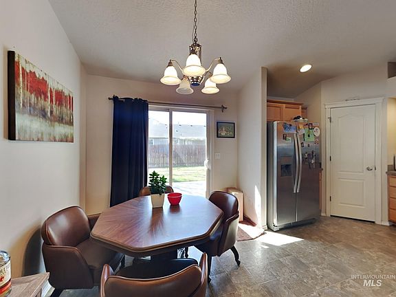 4th image of 4249 E English Dr
