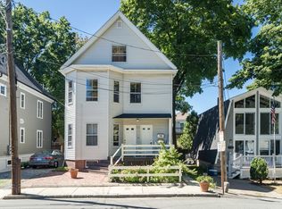 18 Norumbega St UNIT 2, Cambridge, MA 02138