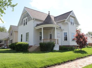 1002 S Bloomington St, Streator, IL 61364