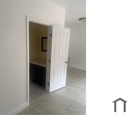1483 NW 32nd St — Photo 7