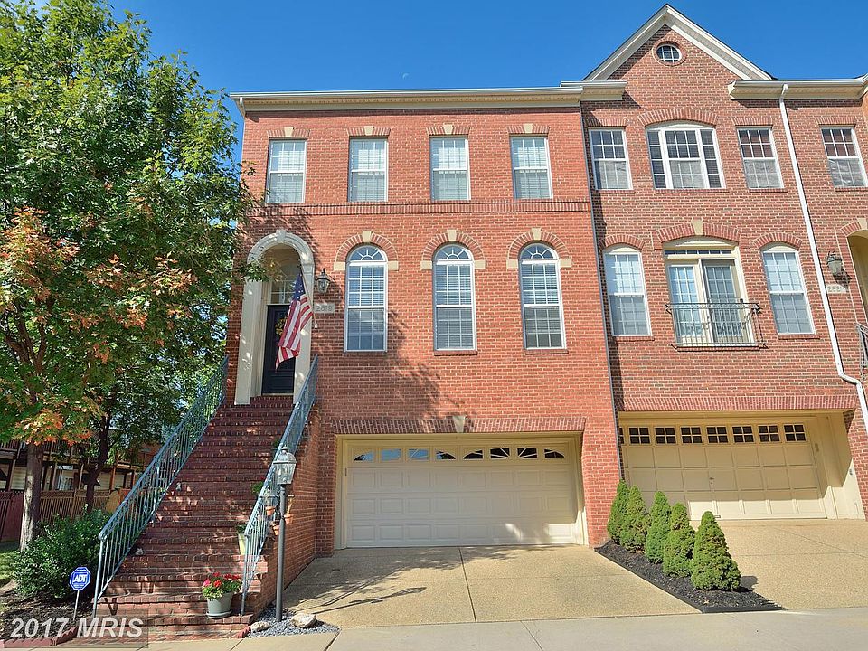 1st image of 2819 Laura Gae Cir