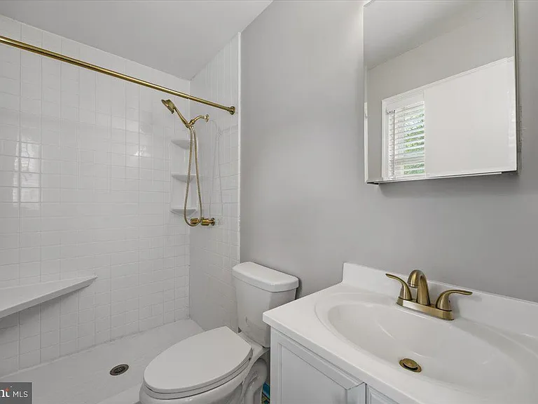 11603 Butlers Branch Rd — Photo 19